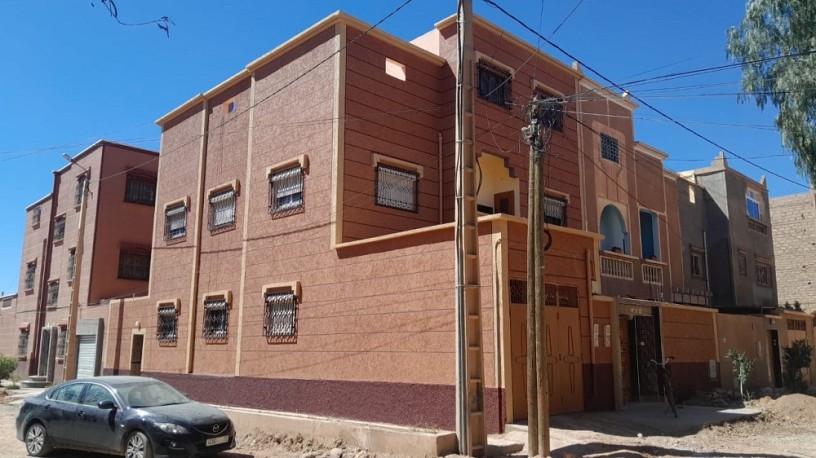villa-206-m2-dans-le-quartier-des-fonctionnaires-big-0