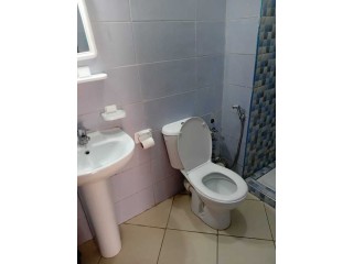 Chambre meublée à louer pour fille