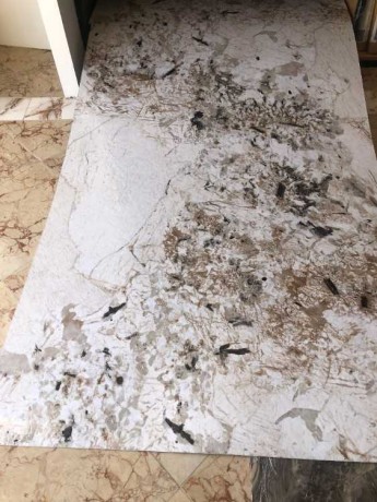 vente-de-tablettes-en-pvc-pour-decorer-interieur-big-0