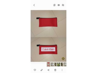 Vendre Petit sac en tissu Calvin Klein.