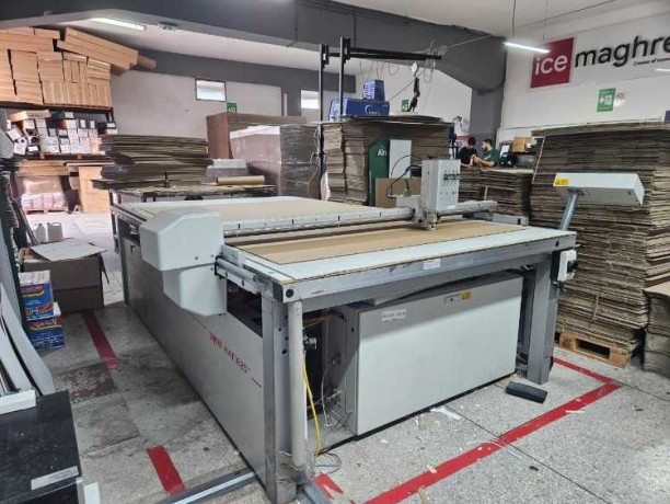 table-de-decoupe-aristo-modele-1625-occasion-big-0