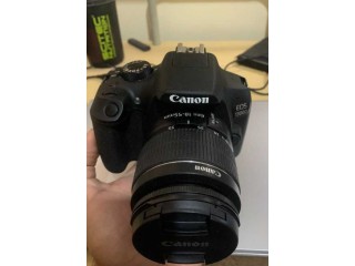 Canon 1300D