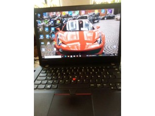 LENOVO ThinkPad i5 G5 256SSD 8RAM Clavier RectoEc