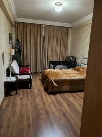 appartement-a-vendre-2-mars-5eme-etage-big-0