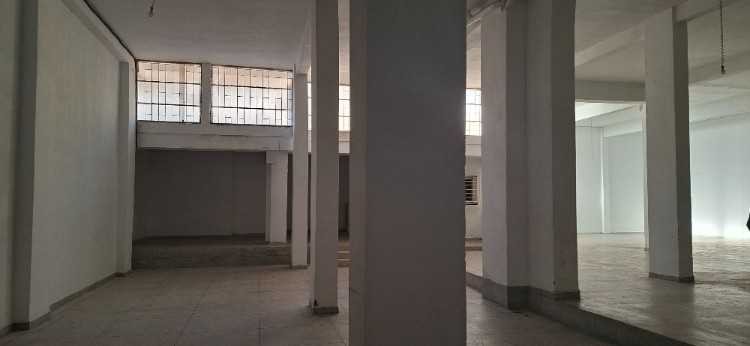 magasin-616m2-meknes-big-0