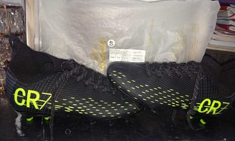 chaussure-de-football-big-0