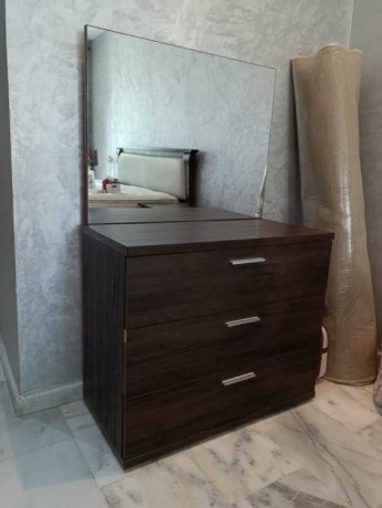 lit-matelas-chevets-commode-big-0