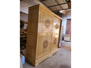 Lit et armoire bois cèdre massif ناموسية و بلاكار