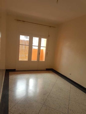 appartement-de-200-m2-a-beausejour-big-0