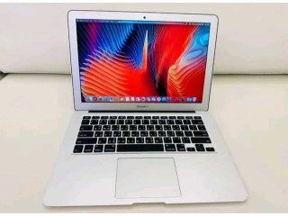 MacBook i5 Slime air disc 256 SSD batterie 6h