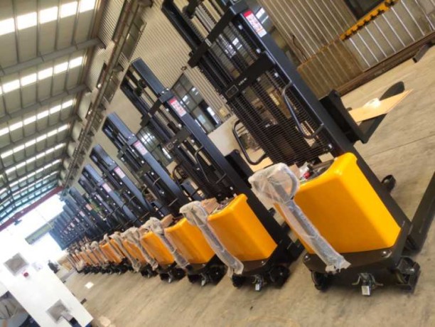 gerbeur-semi-electric-big-0