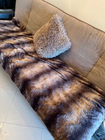 vente-de-meubles-big-0