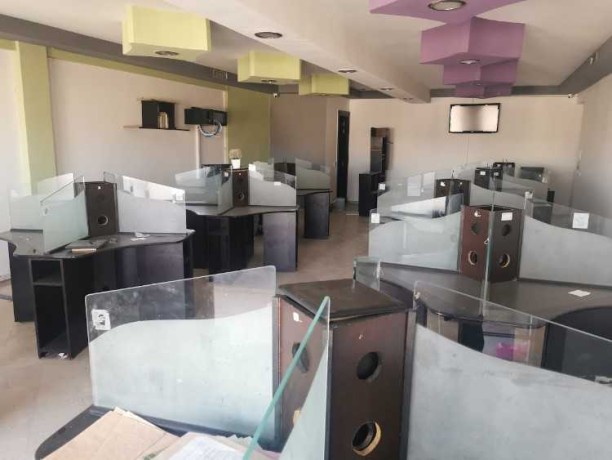 bureau-equipe-a-louer-au-centre-ville-de-fes-big-0