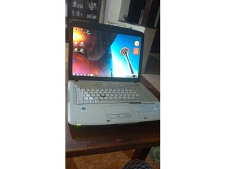 Vente un pc acer aspire 5315Z