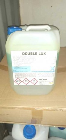 vente-les-produits-de-lavage-automobiles-big-0