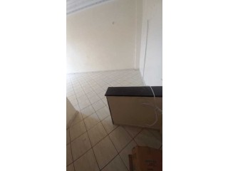 Appartement vide à louer – Quartier hamza 3500 Dh