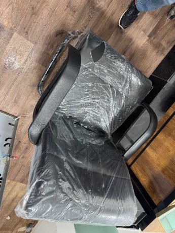 equipement-complet-pour-bureau-ou-agence-tout-neuf-big-0