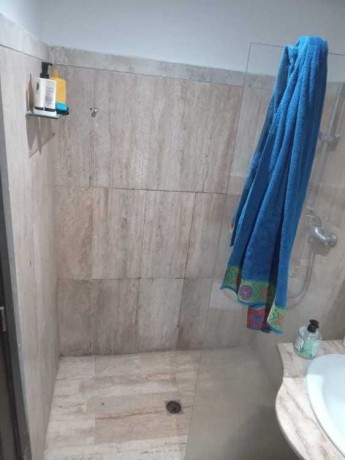 1chambre-salon-vide-les-princesses-big-0