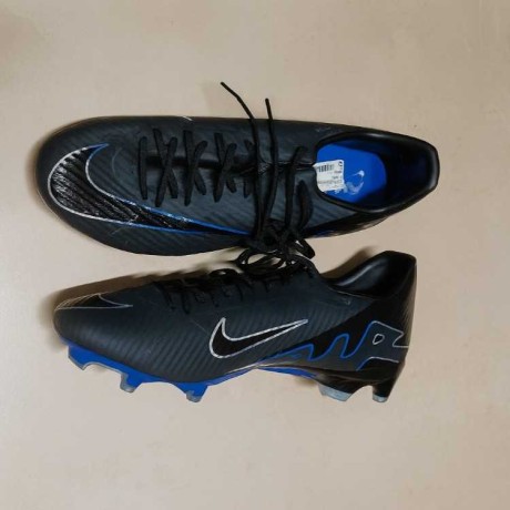 chaussures-nike-phantom-neuves-big-0