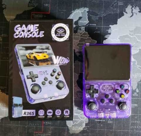 console-de-jeux-portable-r36s-40000-jeux-big-0