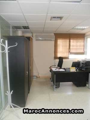 plateau-de-bureau-a-sidi-maarouf-de-298-m2-big-0