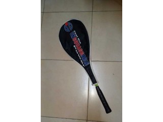 À vendre raquette de squash UNSQUASHABLE,