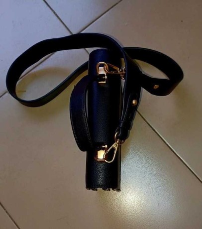 sac-a-main-credi-authentique-disponible-a-la-vente-big-0