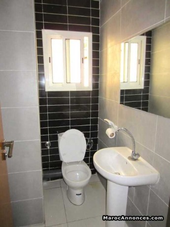 bureau-1094-m2-a-vendre-2-mars-casa-big-0