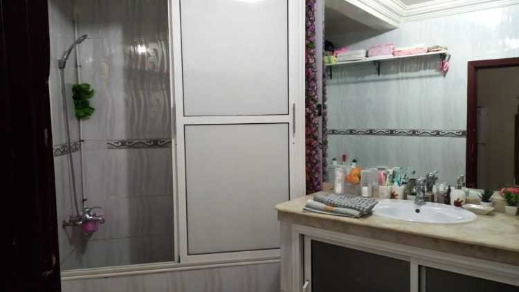 une-chambre-fille-qods-bernoussi-big-0