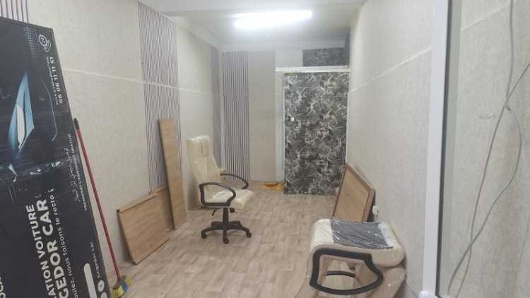 magasin-avec-un-bail-commercail-2700-dh-big-0