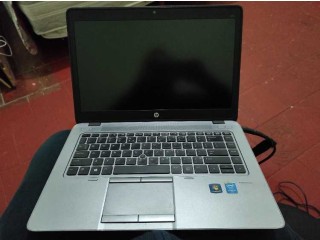 Pc portable HP elitebook 840 G2