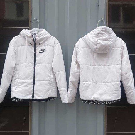 vendre-doudoune-blanche-de-marque-nike-big-0