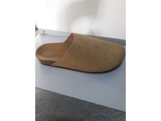 Sabot famme en cuir naturel bon fabrication