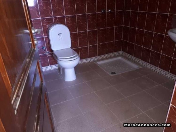 appartement-au-4-eme-etage-a-najd-2-big-0