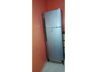 بخار خدامة مزيان lg ثلاجة