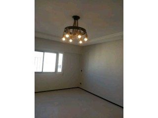 2 chambres salon bd standhal résidence najd