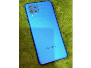 Samsung Galaxy f22
