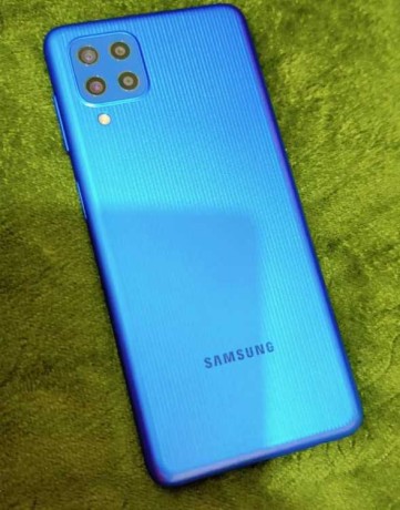 samsung-galaxy-f22-big-0