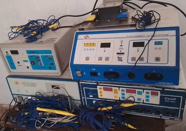 bistouri-electriques-d-occasion-big-0