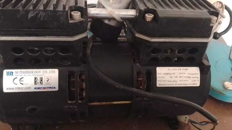 pompes-medicales-d-occasion-a-vendre-big-0