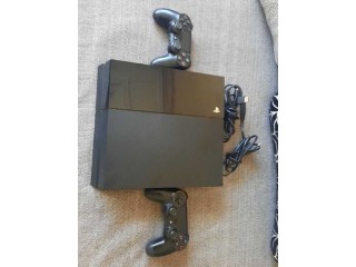 أبيع جهاز بلاي ستيشن 4..SONY