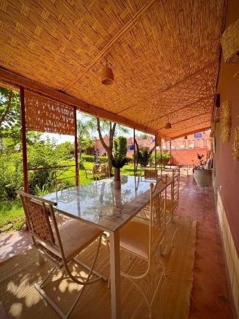 maison-dhotes-avec-piscine-chambres-amp-suites-big-0