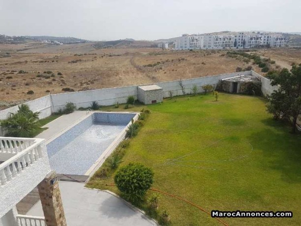 villa-in-achakar-big-0