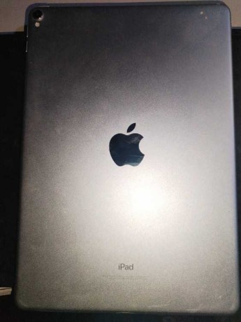 ipad-pro-105-inch-big-0