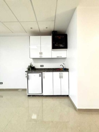 plateau-de-bureau-moderne-a-louer-technopole-2-big-0