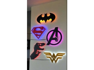 لوغوات مضيئة