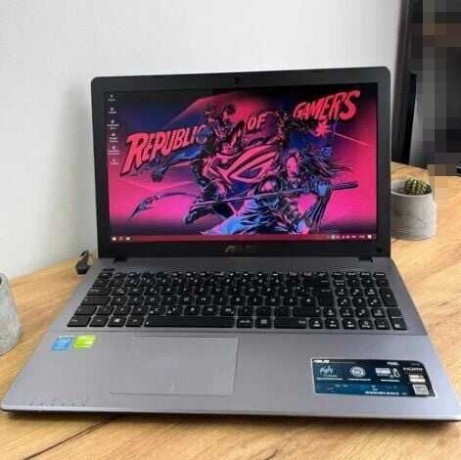 asus-i5-double-graphique-ram-8-disc-1000-big-0