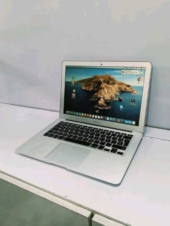 macbook-i5-slime-air-disc-ssd-batterie-5h-big-0