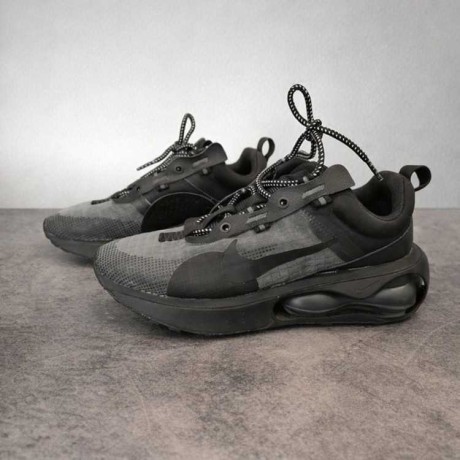 je-vends-une-paire-de-nike-air-max-big-0