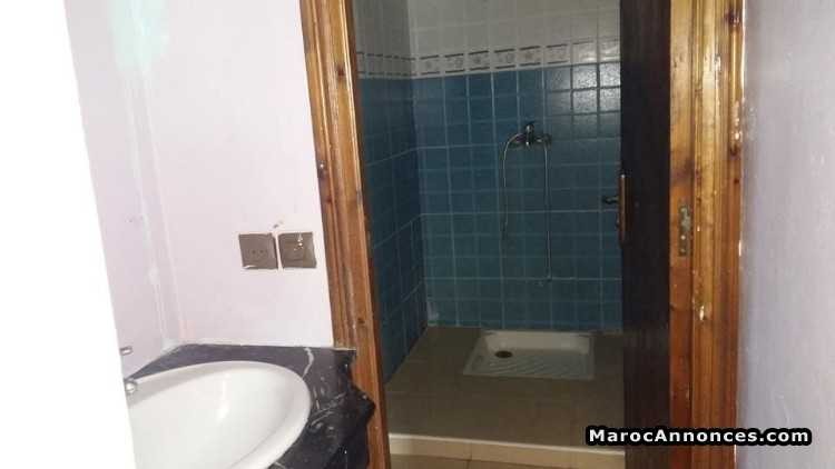 appartement-au-1-er-etage-dans-r-2-big-0